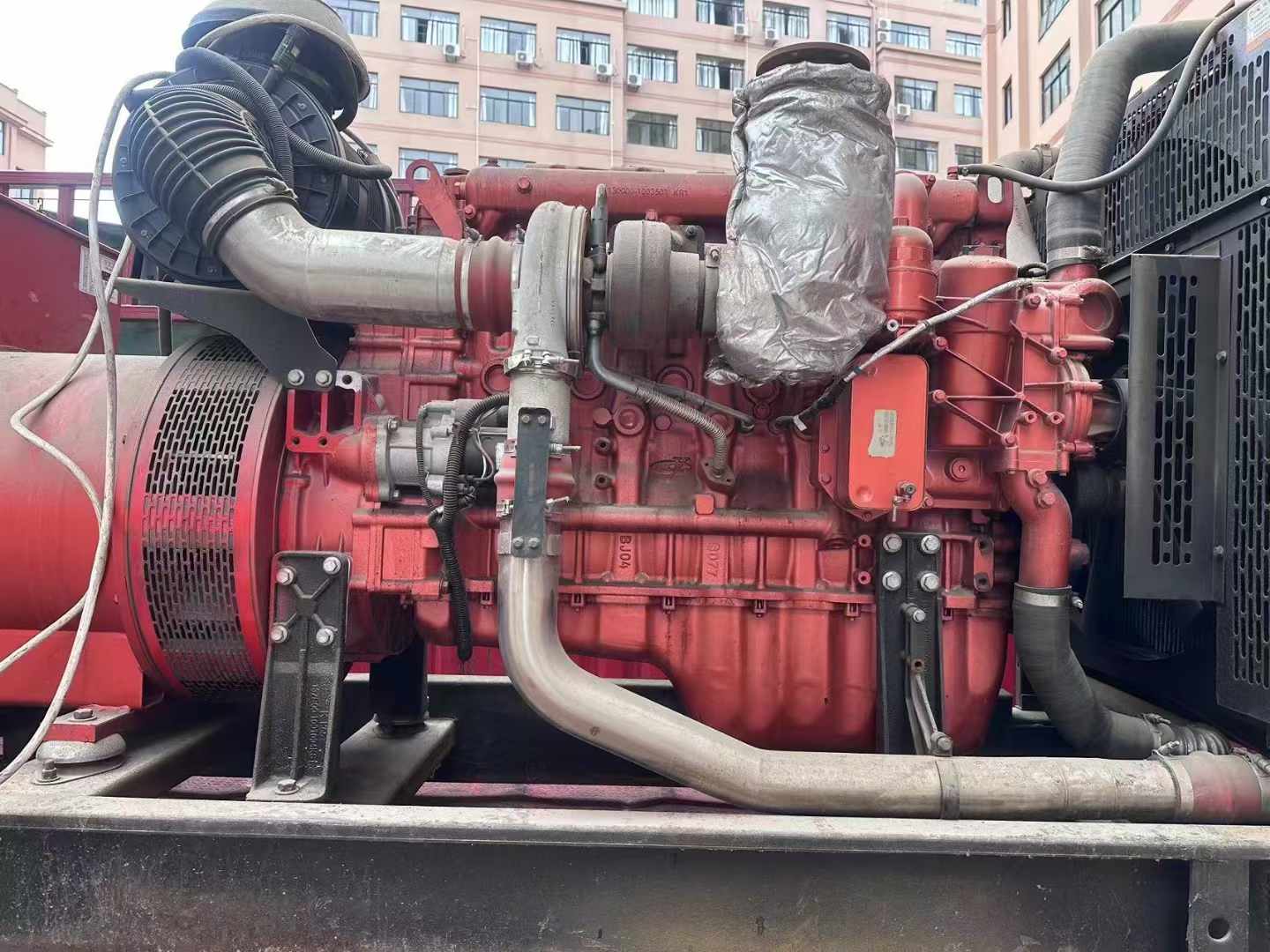 崇义如何选择适合 600kW 柴油发电机组的过载保护器？